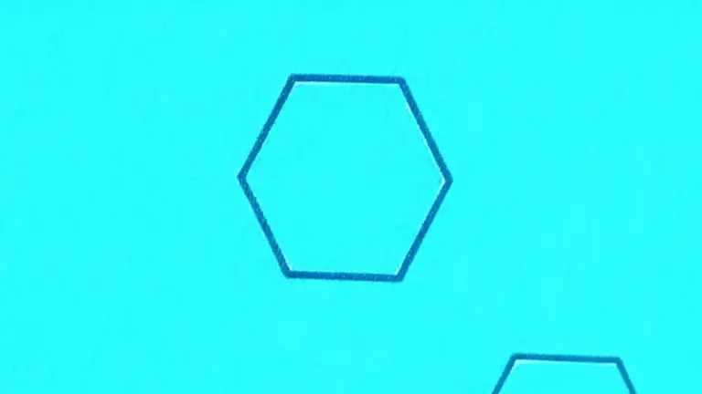 Un esagono disegnato su sfondo azzurro